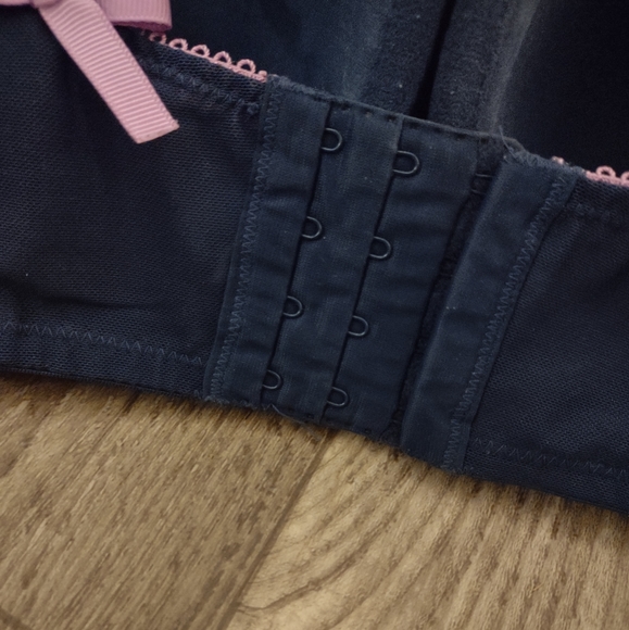 EUC Cacique lightly lined full coverage bra - Picture 6 of 10